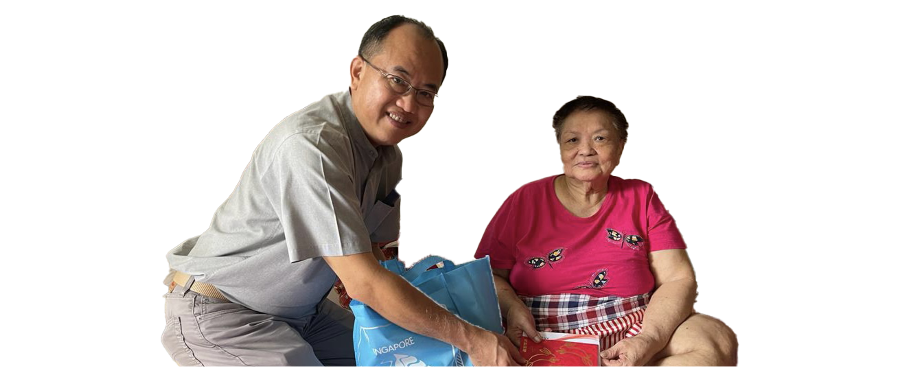 old people photo with goodie bag